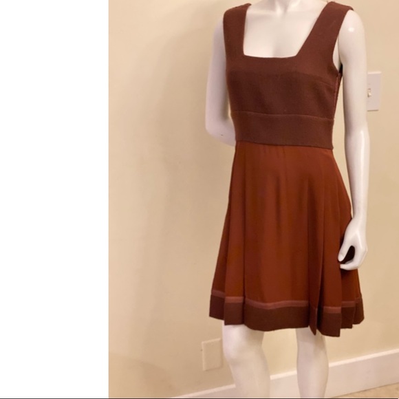 🚫SOLD🚫Prada Maroon Pleated Dress - Picture 3 of 8